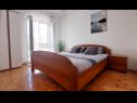 Appartamenti Korni - comfortable A1(8) Biograd - Riviera Biograd  - Appartamento - A1(8): la camera da letto