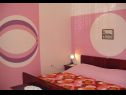 Appartamenti Nebo - 80 m from beach: A1 Zeleni (2), A2 Plavi (3), A3 Ljubicasti (4) Pakostane - Riviera Biograd  - Appartamento - A3 Ljubicasti (4): la camera da letto