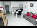 Appartamenti Renato - 150 m from beach: A1(2+2), A2(2+2) Sveti Filip i Jakov - Riviera Biograd  - Appartamento - A2(2+2): il soggiorno
