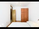 Appartamenti Vese - 100 m from beach: A1(2+2), A2(2+2), A3(5+3), A4(2+2) Sveti Petar - Riviera Biograd  - Appartamento - A2(2+2): la camera da letto