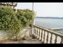  Gianna - beachfront: H(6+2) Sveti Petar - Riviera Biograd  - Croazia - il cortile