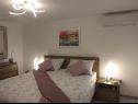 Appartamenti Lemar - with parking: A2 ANTIQUE(4), SA3(2), A5 YELLOW SKY(2), A6 LIGHT(2+1) Bol - Isola di Brac  - Appartamento - A6 LIGHT(2+1): la camera da letto