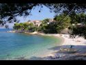 Appartamenti Jela - 50 m from pebble beach: A1-Ana (4), A2-Marija (4) Postira - Isola di Brac  - la spiaggia