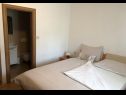 Appartamenti Aleks - 80m from the sea: A2(3+2) Postira - Isola di Brac  - Appartamento - A2(3+2): la camera da letto