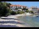Appartamenti Brane - Economy Apartments: A1(4), A2(2) Postira - Isola di Brac  - la spiaggia