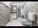 Appartamenti Brane - Economy Apartments: A1(4), A2(2) Postira - Isola di Brac  - Appartamento - A1(4): il bagno con la toilette