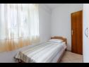 Appartamenti Brane - Economy Apartments: A1(4), A2(2) Postira - Isola di Brac  - Appartamento - A1(4): la camera da letto