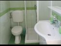 Appartamenti Adel - 70 m from beach: A1(4), A2(3+2), SA3(2), A4(4+2) Supetar - Isola di Brac  - Appartamento - A4(4+2): il bagno con la toilette