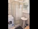 Appartamenti Mari - 100 m from beach: A1(4) Supetar - Isola di Brac  - Appartamento - A1(4): il bagno con la toilette