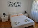 Appartamenti Smilja - great location: A1(6+1) Gornji-Pašike, A2(4+1) Donji-Pašike Supetar - Isola di Brac  - Appartamento - A1(6+1) Gornji-Pašike: la camera da letto