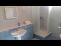 Appartamenti Šimi - free parking: A1(4) Supetar - Isola di Brac  - Appartamento - A1(4): il bagno con la toilette