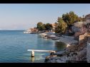 Appartamenti Anda - sea view: B1(4), B2(4), C(4+1) Mastrinka - Isola di Ciovo  - la spiaggia