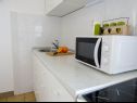 Appartamenti Anda - sea view: B1(4), B2(4), C(4+1) Mastrinka - Isola di Ciovo  - Appartamento - B1(4): la cucina