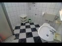 Appartamenti Bela2 - great location A1 B1(4), A2 C1(4), A3 D1(4+1) Mastrinka - Isola di Ciovo  - Appartamento - A3 D1(4+1): il bagno con la toilette