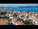 Appartamenti Rina - 200 m from beach: A1(6) Okrug Donji - Isola di Ciovo  - il dettaglio