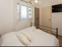 Appartamenti Slavena - with pool : A3(4+2) Okrug Gornji - Isola di Ciovo  - Appartamento - A3(4+2): la camera da letto