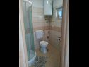 Appartamenti Marija - parking: A1(2+2) Okrug Gornji - Isola di Ciovo  - Appartamento - A1(2+2): il bagno con la toilette