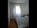 Appartamenti Marija - parking: A1(2+2) Okrug Gornji - Isola di Ciovo  - Appartamento - A1(2+2): la camera da letto