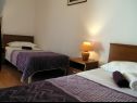 Appartamenti Aurelius - relaxing with gorgeous view A1 Luce (4+2), A2 Marin(2+2), A3 Maja(4+2), A4 Duje(2+2) Okrug Gornji - Isola di Ciovo  - Appartamento - A1 Luce (4+2): la camera da letto