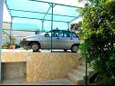 Appartamenti Naki - terrace & free parking: Studio(2+1), A2(6+1) Slatine - Isola di Ciovo  - il parcheggio