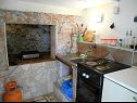 Appartamenti Naki - terrace & free parking: Studio(2+1), A2(6+1) Slatine - Isola di Ciovo  - cucina comune
