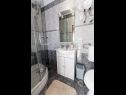 Appartamenti Kari A5(4) , SA1(2), SA2(2), SA3(2), SA4(2)  Crikvenica - Riviera Crikvenica  - Studio appartamento - SA2(2): il bagno con la toilette