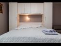 Appartamenti Kari A5(4) , SA1(2), SA2(2), SA3(2), SA4(2)  Crikvenica - Riviera Crikvenica  - Appartamento - A5(4) : la camera da letto