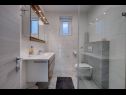 Appartamenti Miro SA1(2), SA3(2), A2 Maisonette(2+2), A4(6+2), A5(6+2)  Crikvenica - Riviera Crikvenica  - Appartamento - A4(6+2): il bagno con la toilette