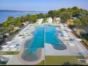 Casa vacanza Roman - mobile homes with pool: H1 mobile home 1 (4+2), H2 mobile home 2 (4+2), H3 mobile home 3 (4+2), H4 mobile home 4 (4+2), H5 mobile home 5 (4+2) Selce - Riviera Crikvenica  - Croazia - la casa