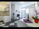 Appartamenti Stane - modern & fully equipped: A1(2+2), A2(2+1), A3(2+1), A4(4+1) Cavtat - Riviera Dubrovnik  - Appartamento - A1(2+2): la cucina con la sala da pranzo