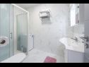 Appartamenti Stane - modern & fully equipped: A1(2+2), A2(2+1), A3(2+1), A4(4+1) Cavtat - Riviera Dubrovnik  - Appartamento - A4(4+1): il bagno con la toilette