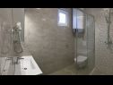 Appartamenti Sunny Hvar - with pool; A1(2), A2(4+1) Baia Basina (Jelsa) - Isola di Hvar  - Croazia - Appartamento - A2(4+1): il bagno con la toilette