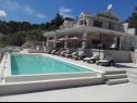 Appartamenti Sunny Hvar - with pool; A1(2), A2(4+1) Baia Basina (Jelsa) - Isola di Hvar  - Croazia - la casa