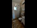 Appartamenti Sunny Hvar 2 - with pool: A3(2+2), A4(2+2) Baia Basina (Jelsa) - Isola di Hvar  - Appartamento - A3(2+2): il bagno con la toilette