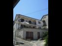 Appartamenti Dioniza - 150 m from beach: A1(2+2), A2(3), A3(2+2) Jelsa - Isola di Hvar  - la casa