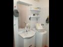 Appartamenti Dioniza - 150 m from beach: A1(2+2), A2(3), A3(2+2) Jelsa - Isola di Hvar  - Appartamento - A1(2+2): il bagno con la toilette
