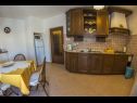Appartamenti Mondina - sea view and garden : A1(4), A2(3+1), SA3(2) Banjole - Istria  - Appartamento - A1(4): la cucina con la sala da pranzo