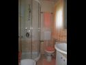 Appartamenti Zdravko: A1(2+2), A2(2+2) Fazana - Istria  - Appartamento - A1(2+2): il bagno con la toilette
