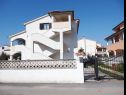 Appartamenti Med - with terrace : A1(4+1), A2(4) Medulin - Istria  - la casa