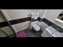 Appartamenti Real - 10 m from sea : A7(2+2), A8(2+2) Medulin - Istria  - Appartamento - A7(2+2): il bagno con la toilette