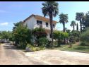 Appartamenti Eli - 50m from the sea: A3(4) Umag - Istria  - la casa