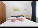 Appartamenti Dijana - 20m from the sea A1 Antica(4+1), A2 Diana(2+1), A3 Mirela(2+1) Prigradica - Isola di Korcula  - Appartamento - A1 Antica(4+1): la camera da letto