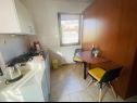 Appartamenti Neo - 100m to the beach: SA1(2) Malinska - Isola di Krk  - Studio appartamento - SA1(2): la cucina con la sala da pranzo