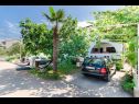 Appartamenti Fab - spacious terrace: A1(5+1) Punat - Isola di Krk  - il parcheggio