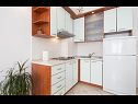 Appartamenti Suzi - beautiful view and cosy: A1 crvena kuhinja(2+2), A2(2+2) Baska Voda - Riviera Makarska  - Appartamento - A2(2+2): la cucina