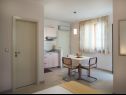Appartamenti Smilja - 150 m from pebble beach: A1(2+2), A2(2+1), SA3(2) Baska Voda - Riviera Makarska  - Studio appartamento - SA3(2): l’intreno