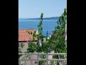 Appartamenti Josip - 150 m from beach with free parking A1(3), A2(5), A3(2+2) Baska Voda - Riviera Makarska  - Appartamento - A3(2+2): lo sguardo sul mare