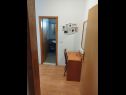 Appartamenti Mare - 150 m from beach SA1(2), A2(4+1), A3(4+2) Brela - Riviera Makarska  - Appartamento - A3(4+2): il corridoio