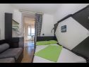 Appartamenti Mira - economy: A1(2+2), SA2(2), SA3(2) Igrane - Riviera Makarska  - Studio appartamento - SA2(2): l’intreno