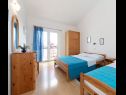 Appartamenti Blue - 100 m from beach: A1(3+1) Igrane - Riviera Makarska  - Appartamento - A1(3+1): la camera da letto